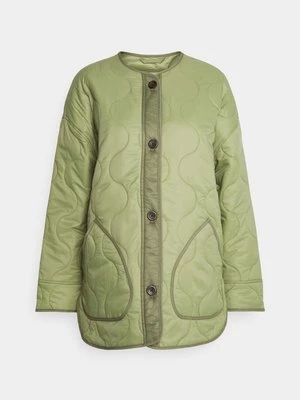 Kurtka przejściowa Abercrombie & Fitch