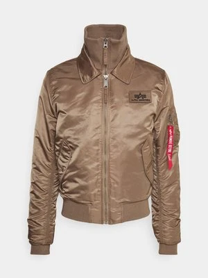 Kurtka przejściowa alpha industries