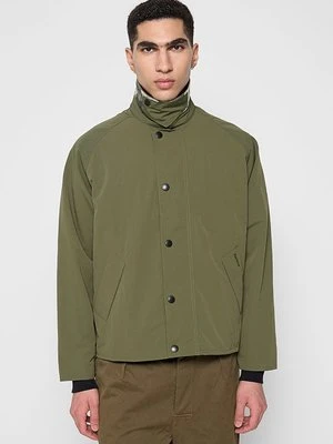 Kurtka przejściowa Barbour khaki