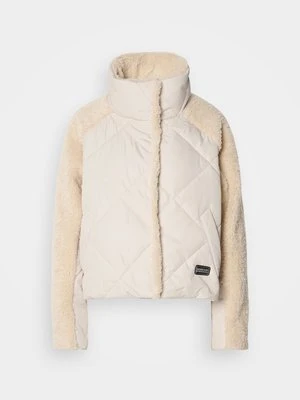 Kurtka przejściowa Barbour International