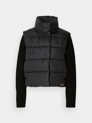 Kurtka przejściowa Barbour International