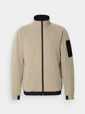 Kurtka przejściowa Boss