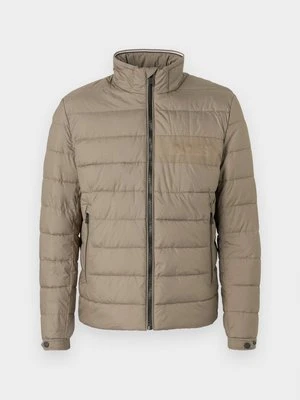 Kurtka przejściowa Boss