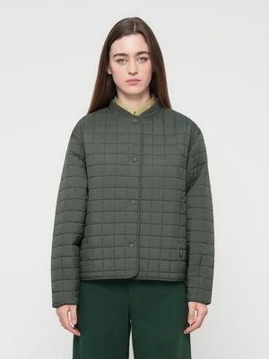 Kurtka przejściowa closed