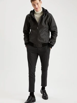 Kurtka przejściowa DeFacto