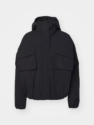 Kurtka przejściowa DKNY