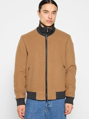 Kurtka przejściowa Gaudi