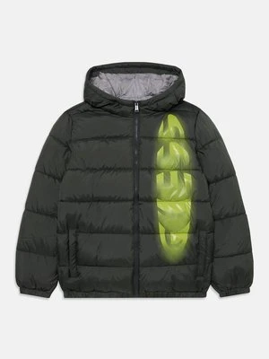 Kurtka przejściowa Guess