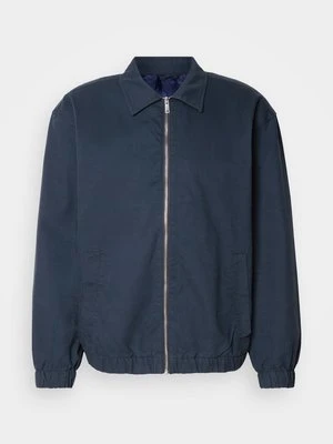 Kurtka przejściowa lindbergh