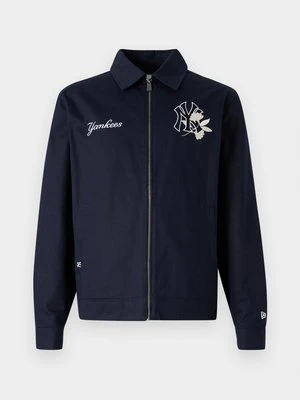 Kurtka przejściowa new era