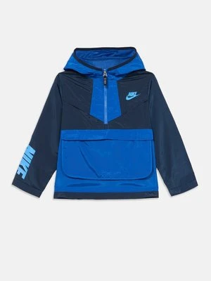 Kurtka przejściowa Nike Sportswear