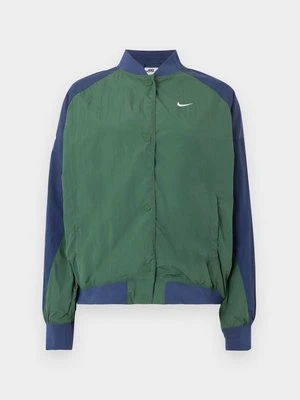 Kurtka przejściowa Nike Sportswear