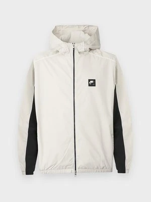 Kurtka przejściowa Nike Sportswear