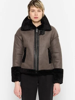 Kurtka przejściowa Oakwood