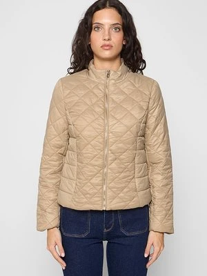 Kurtka przejściowa Vero Moda Petite