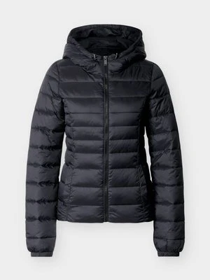 Kurtka przejściowa Vero Moda Tall