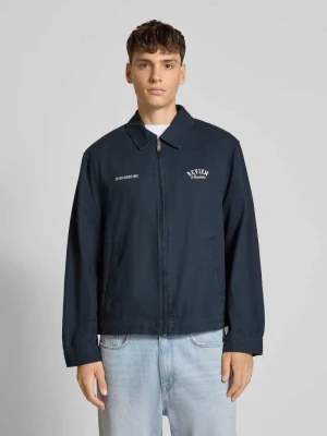 Kurtka przejściowa z twillu z wpuszczanymi kieszeniami REVIEW