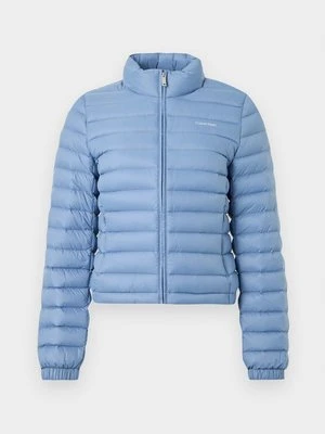Kurtka puchowa Calvin Klein jasnoniebieski