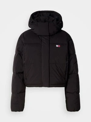Kurtka puchowa Tommy Jeans czarny
