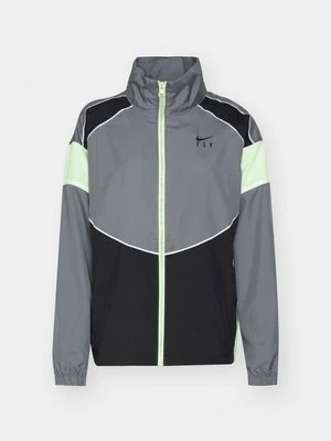 Kurtka sportowa Nike Performance