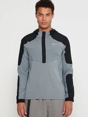 Kurtka sportowa Nike Performance