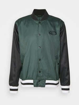 Kurtka sportowa Nike Performance