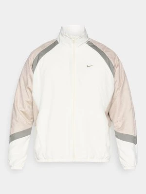 Kurtka sportowa Nike Performance