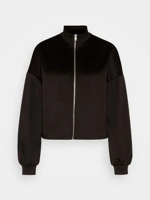 Kurtka sportowa Vero Moda