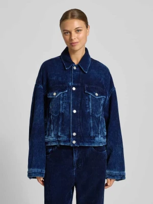 Kurtka sztruksowa o kroju oversized z czystej bawełny model ‘PAASITHE INDIGO CORD’ ARMEDANGELS