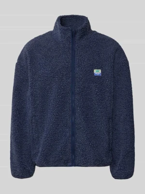Kurtka teddy w kroju regular fit z naszywką z logo American Vintage Ciemnoniebieski