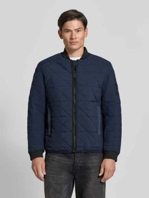 kurtka w stylu bomberka o kroju regular fit z kieszenią na rękawie Tom Tailor Granatowy