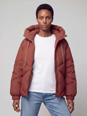 Kurtka w stylu puffer z dużym kapturem od Jake*s Casual 'J106'