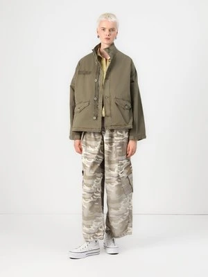 Kurtka wiosenna BDG Urban Outfitters