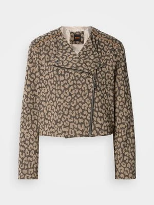 Kurtka wiosenna Boss