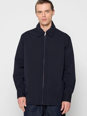 Kurtka wiosenna Études