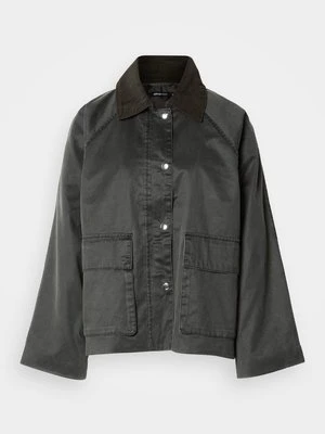 Kurtka wiosenna Gina Tricot