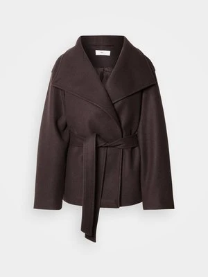 Kurtka wiosenna Gina Tricot
