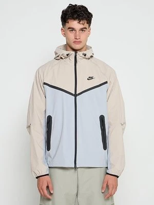 Kurtka wiosenna Nike