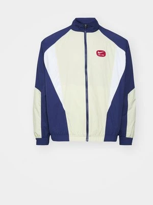 Kurtka wiosenna Nike Sportswear