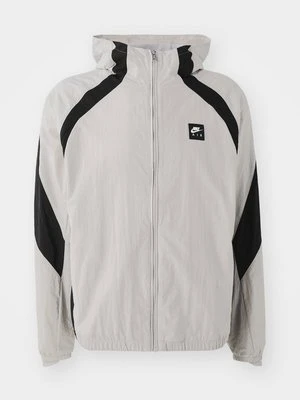 Kurtka wiosenna Nike Sportswear
