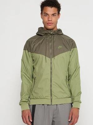 Kurtka wiosenna Nike Sportswear