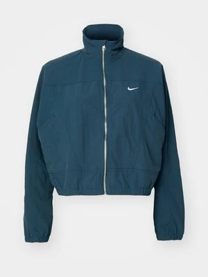 Kurtka wiosenna Nike Sportswear