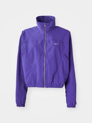 Kurtka wiosenna Nike Sportswear