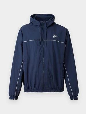 Kurtka wiosenna Nike Sportswear