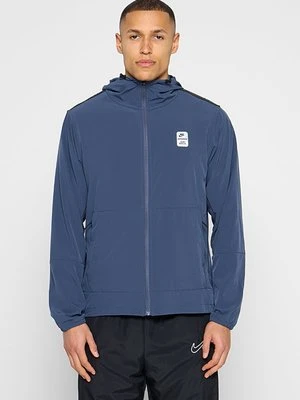 Kurtka wiosenna Nike Sportswear