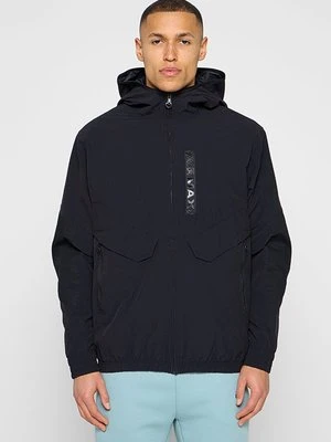 Kurtka wiosenna Nike Sportswear