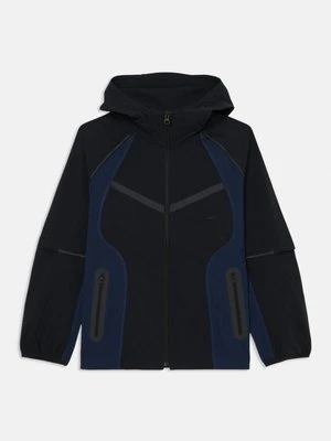 Kurtka wiosenna Nike Sportswear