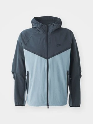 Kurtka wiosenna Nike Sportswear