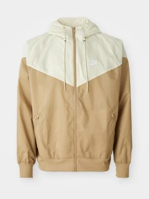 Kurtka wiosenna Nike Sportswear