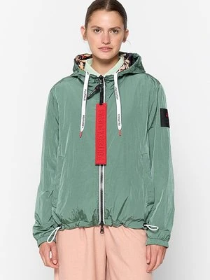 Kurtka wiosenna Peuterey